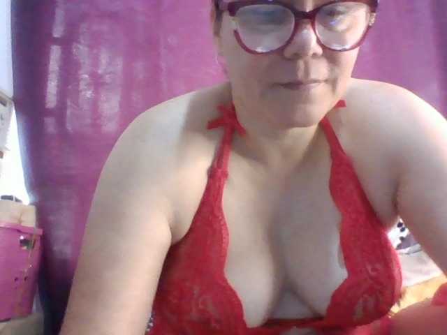 lucianamaster live cam on BongaCams