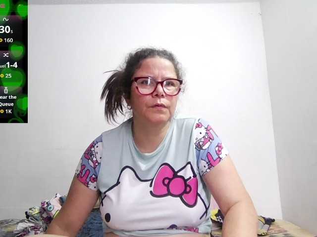 lucianamaster live cam preview