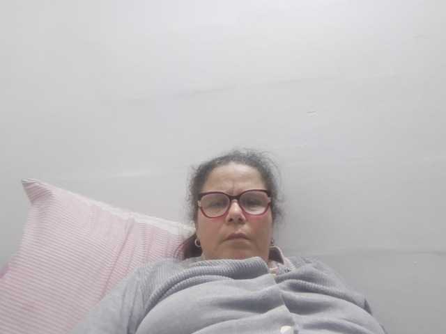 lucianamaster live cam preview