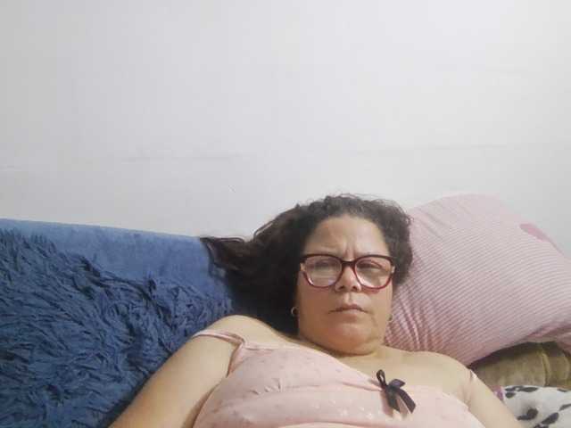 lucianamaster live cam on BongaCams