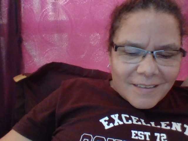 lucianamaster live cam on BongaCams