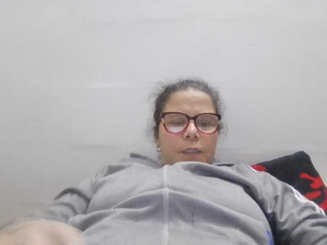 lucianamaster, live now on BongaCams