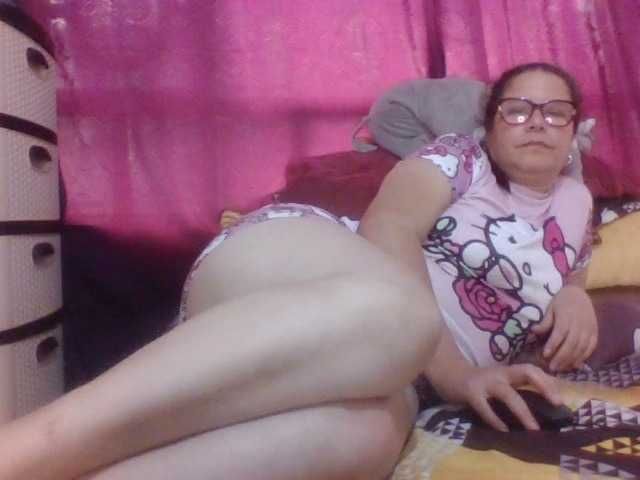 lucianamaster live cam on BongaCams