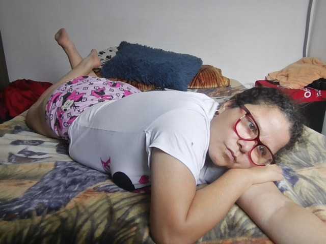 lucianamaster live cam on BongaCams