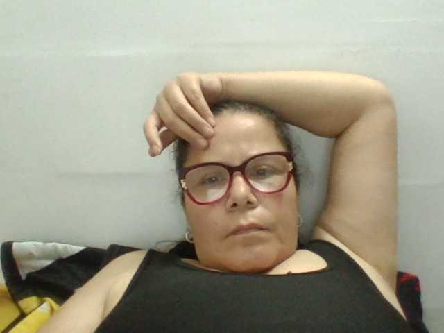 lucianamaster live cam on BongaCams
