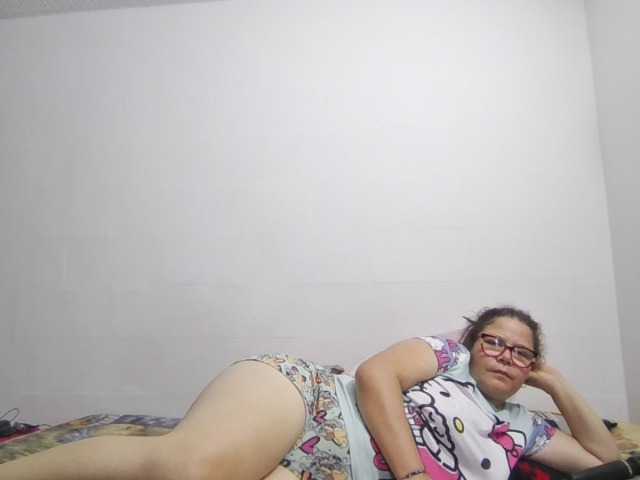 lucianamaster live cam on BongaCams