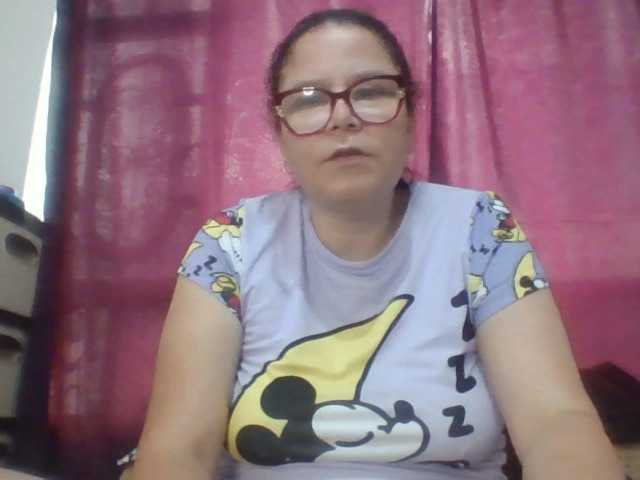 lucianamaster live cam on BongaCams