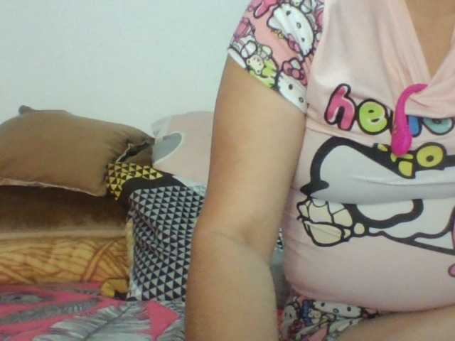 lucianamaster live cam on BongaCams