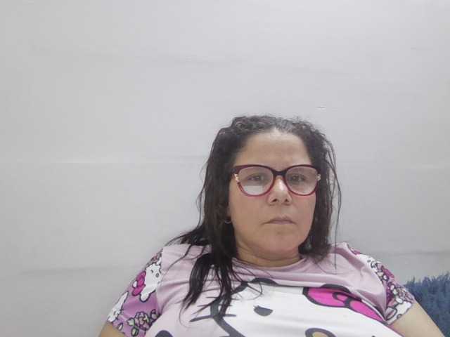 lucianamaster live cam on BongaCams