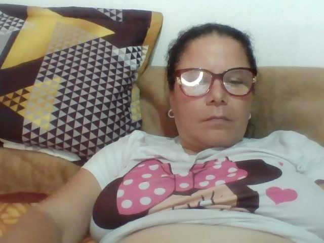 lucianamaster live cam on BongaCams