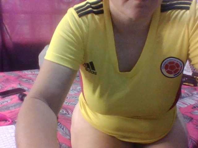lucianamaster live cam on BongaCams