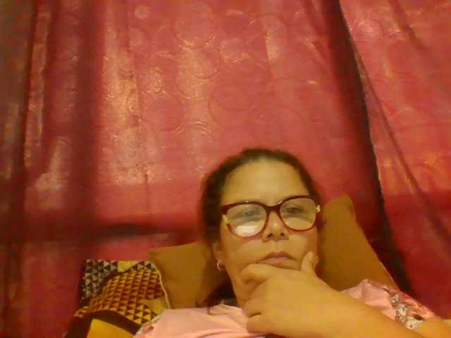 lucianamaster live cam on BongaCams
