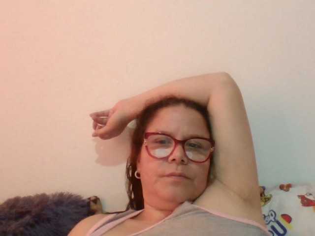 lucianamaster live cam on BongaCams