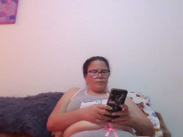 lucianamaster live cam on BongaCams