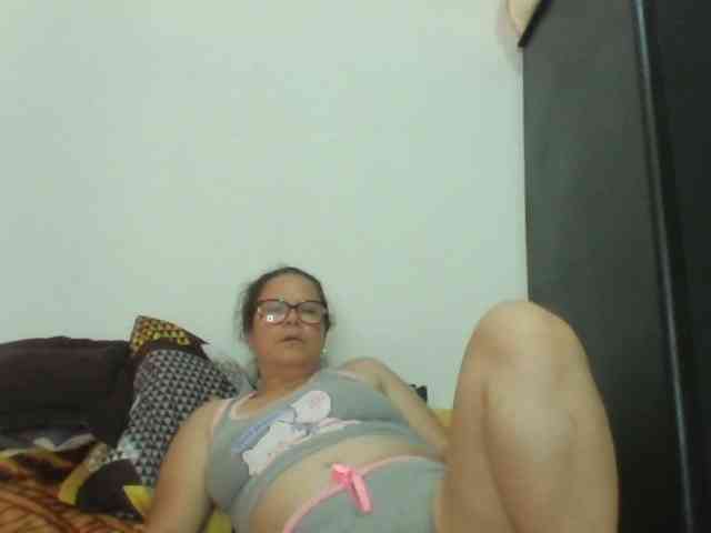 lucianamaster webcam