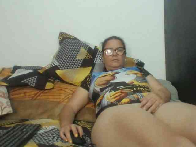 lucianamaster webcam