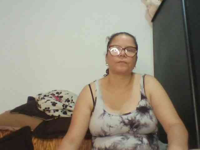 lucianamaster webcam