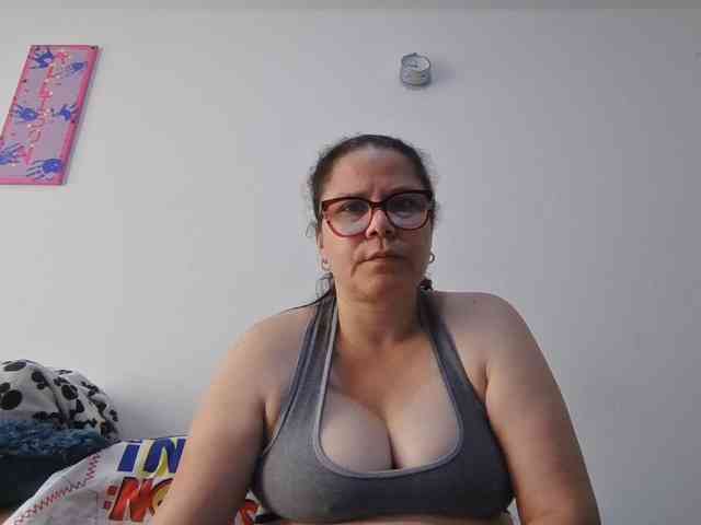 lucianamaster webcam