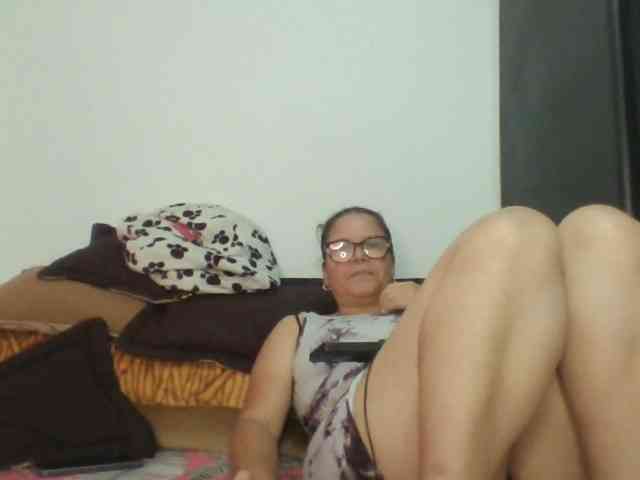 lucianamaster webcam