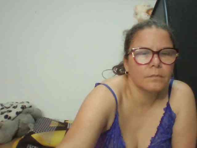 lucianamaster webcam