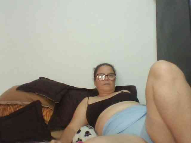 lucianamaster webcam