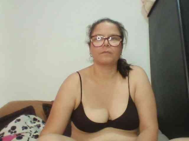 lucianamaster webcam