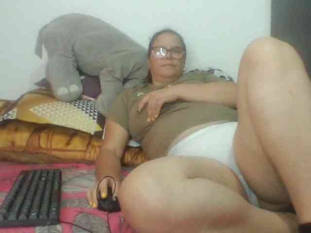 lucianamaster webcam