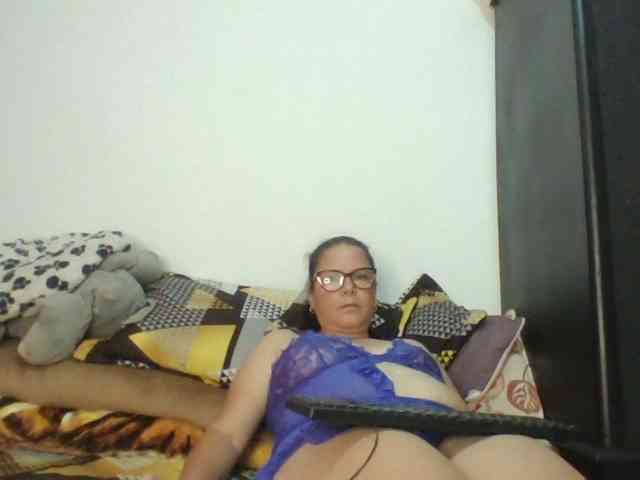 lucianamaster webcam