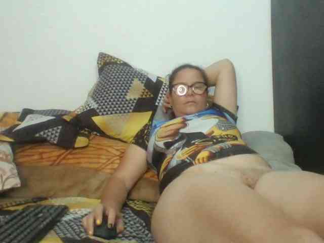 lucianamaster webcam
