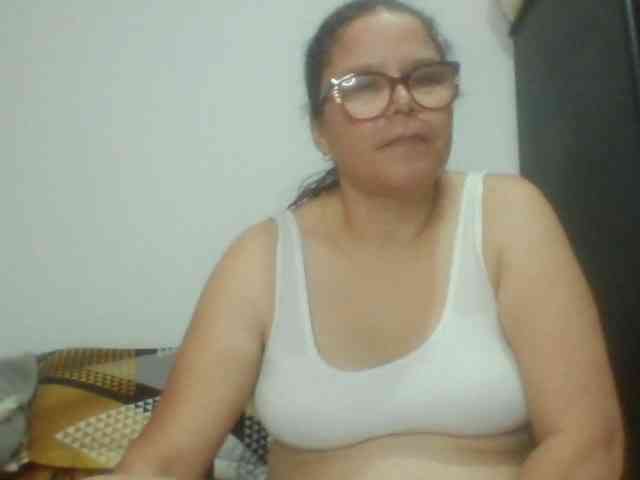 lucianamaster webcam