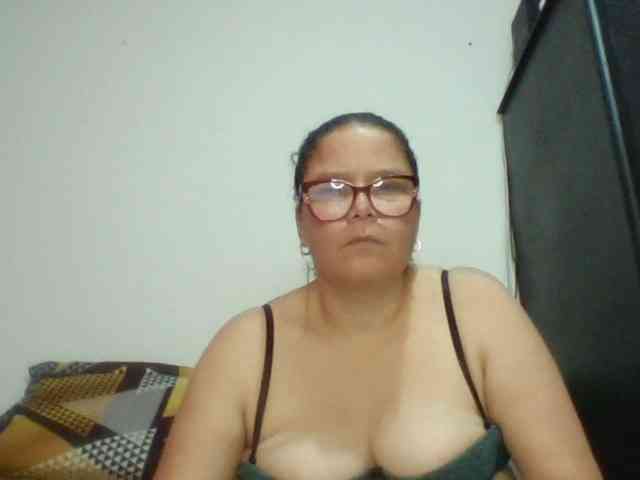 lucianamaster webcam