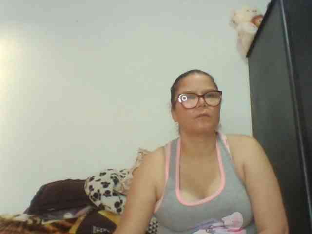 lucianamaster webcam