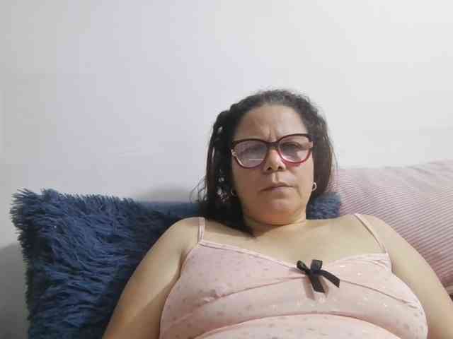 lucianamaster webcam