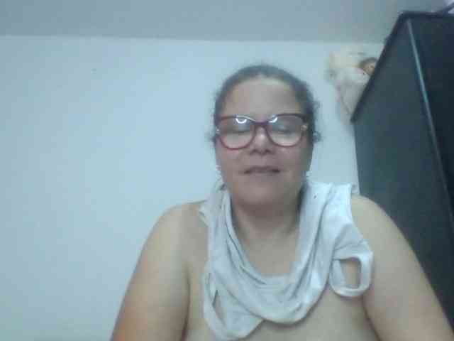 lucianamaster webcam
