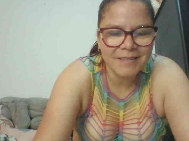 lucianamaster webcam