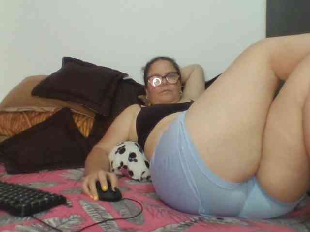 lucianamaster webcam