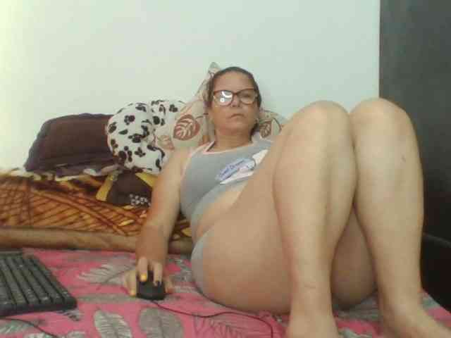 lucianamaster webcam