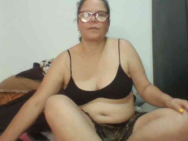 lucianamaster webcam