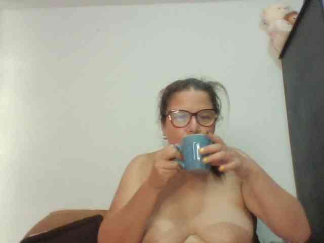 lucianamaster webcam