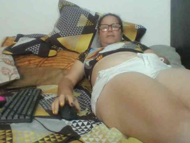 lucianamaster webcam