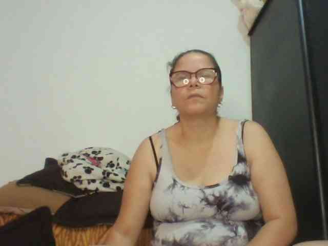 lucianamaster webcam