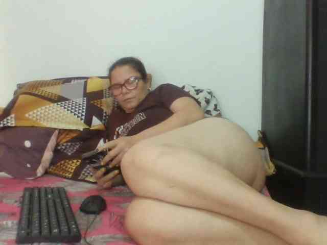 lucianamaster webcam