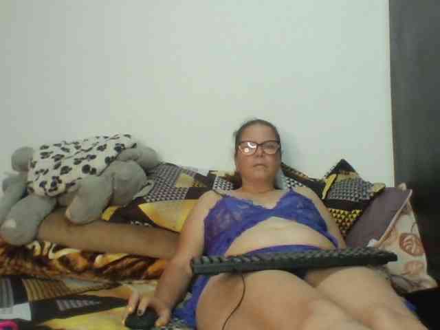 lucianamaster webcam