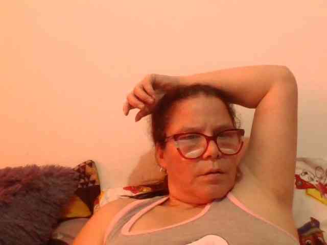 lucianamaster webcam