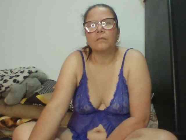 lucianamaster webcam