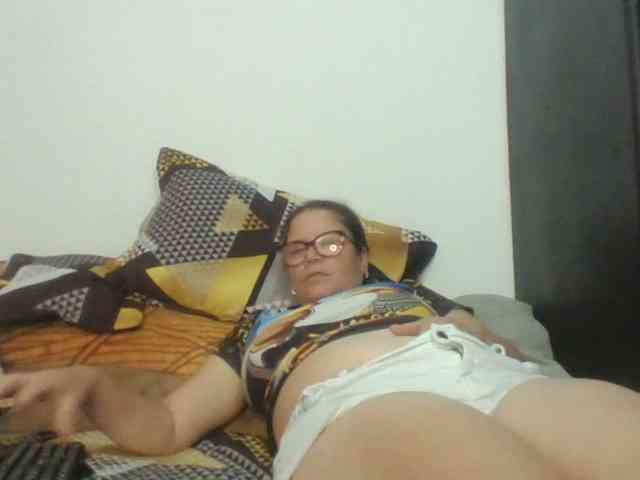 lucianamaster webcam