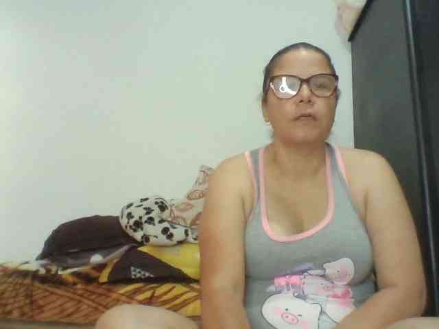 lucianamaster webcam