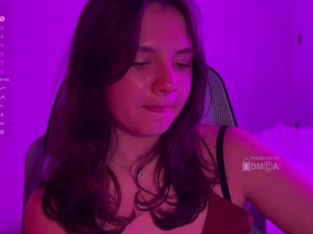 -FoxAlisa- live cam on BongaCams