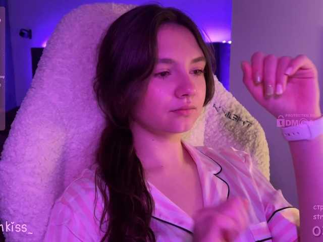 -FoxAlisa- live cam on BongaCams