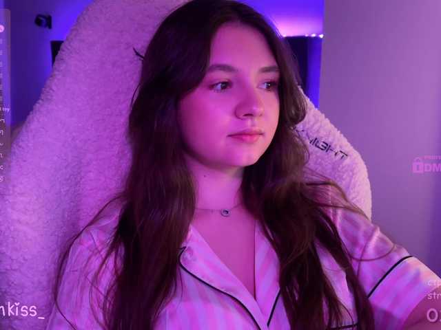 -FoxAlisa- live cam on BongaCams